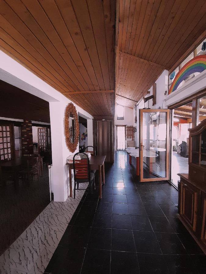 Ranch American Тырговиште Экстерьер фото